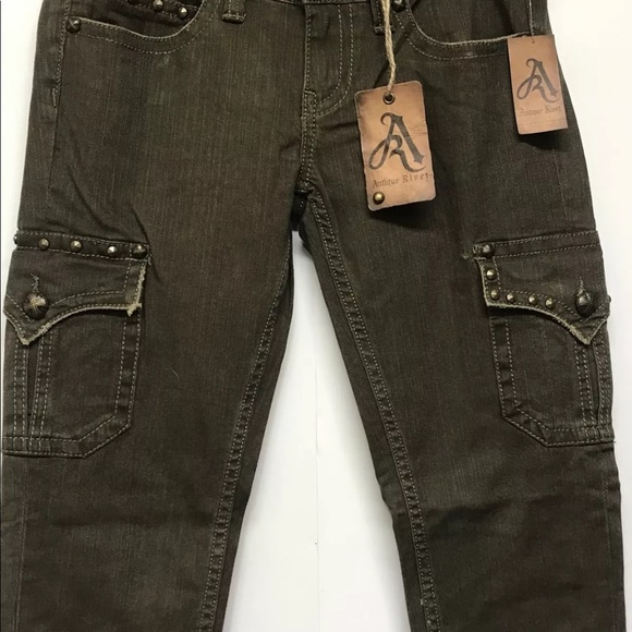 Women's *Antique Rivet*  Jeans sz 28 - Picture 3 of 4